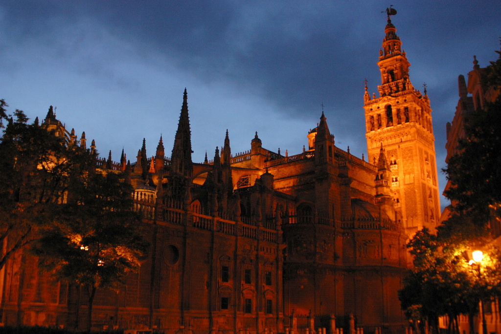 sevilla the red catedral