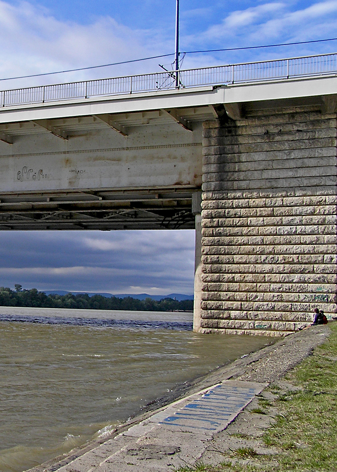 Duna az Árpád hídnál