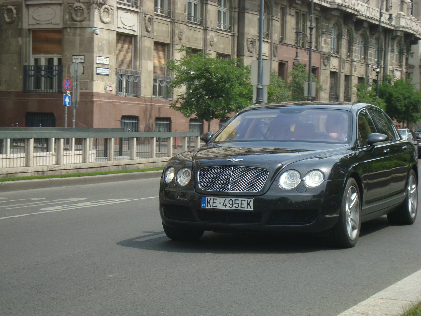 Bentley Continental Flying Spur