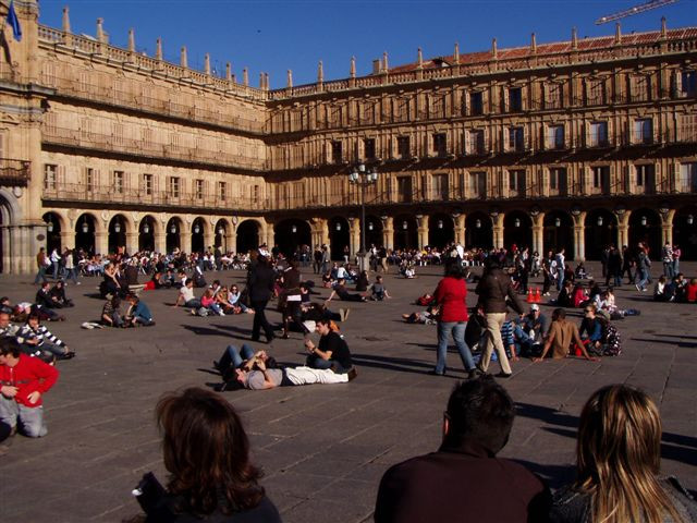 P1012652plazamayordía