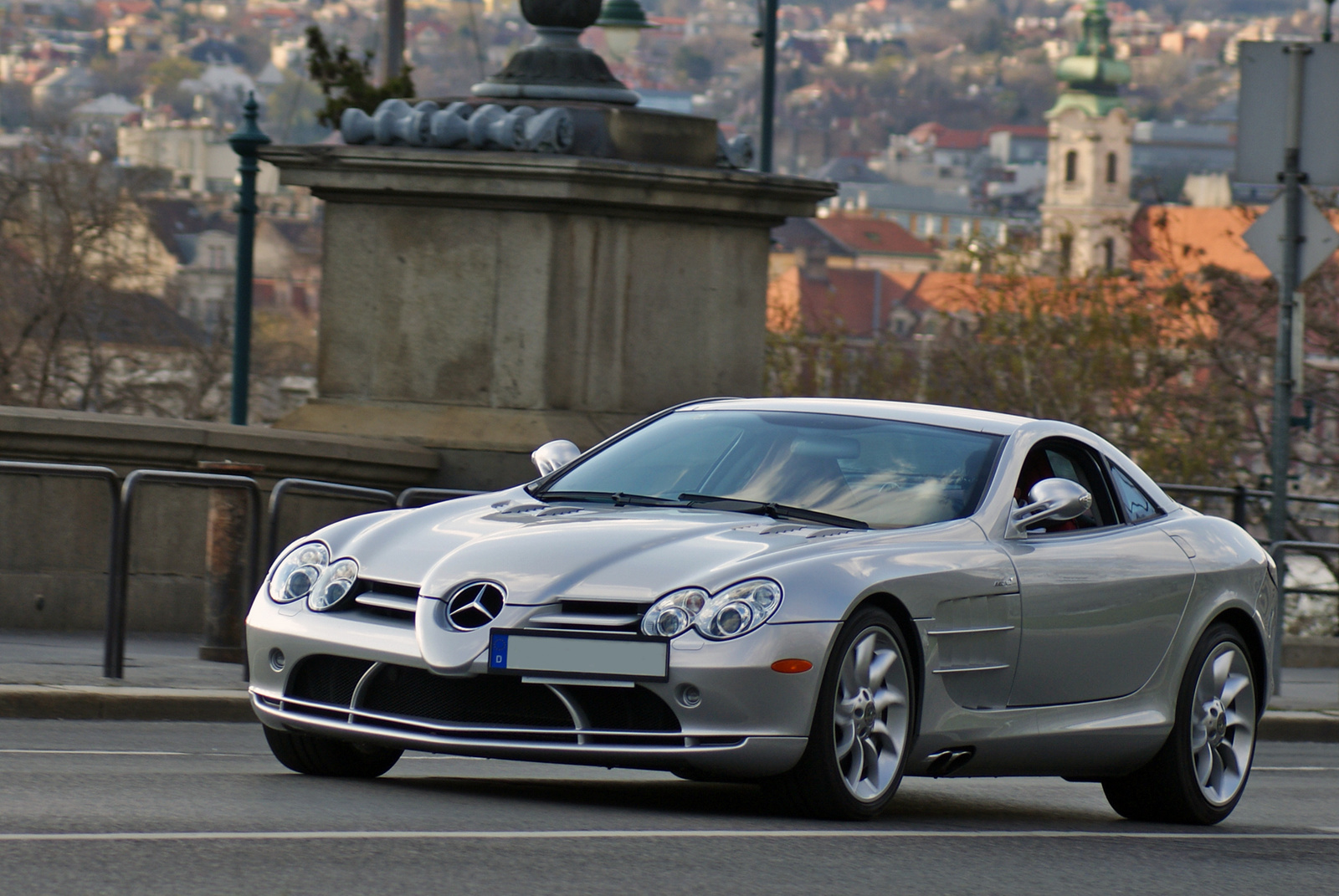 Mercedes-Benz SLR McLaren