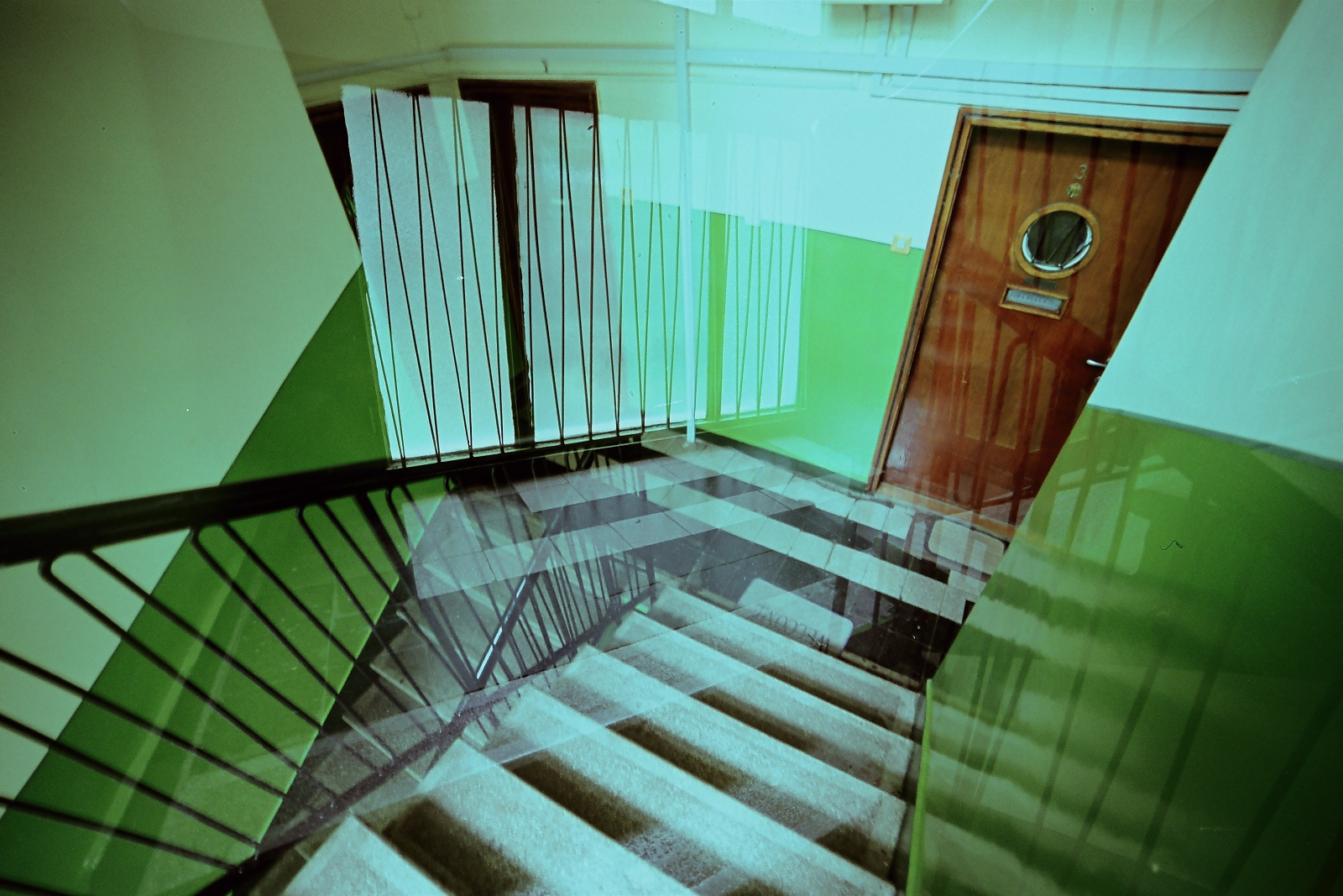 hármas lépcsőház