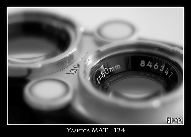 Yashica MAT-124 1.