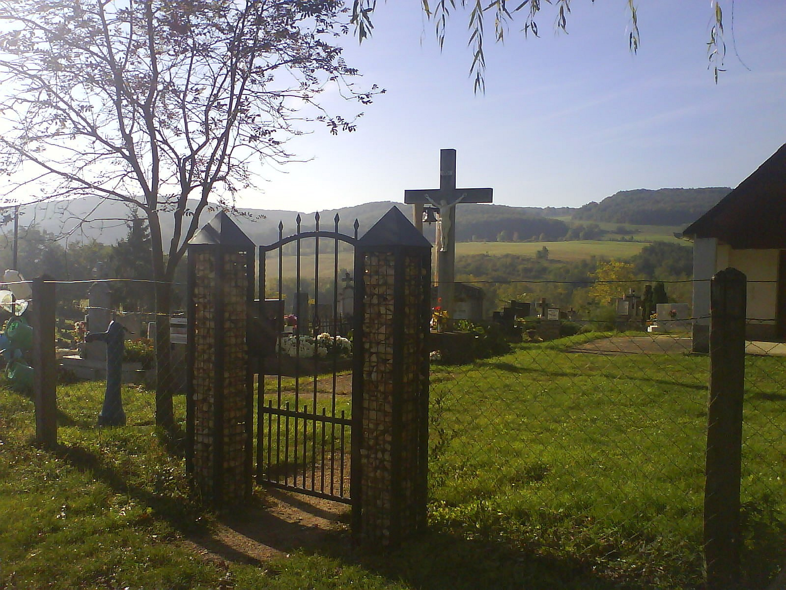 09.36 temető