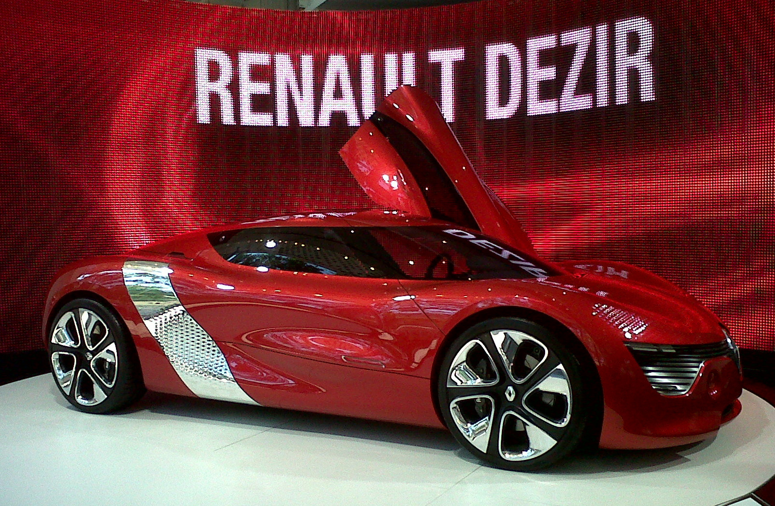 Renault Dezir