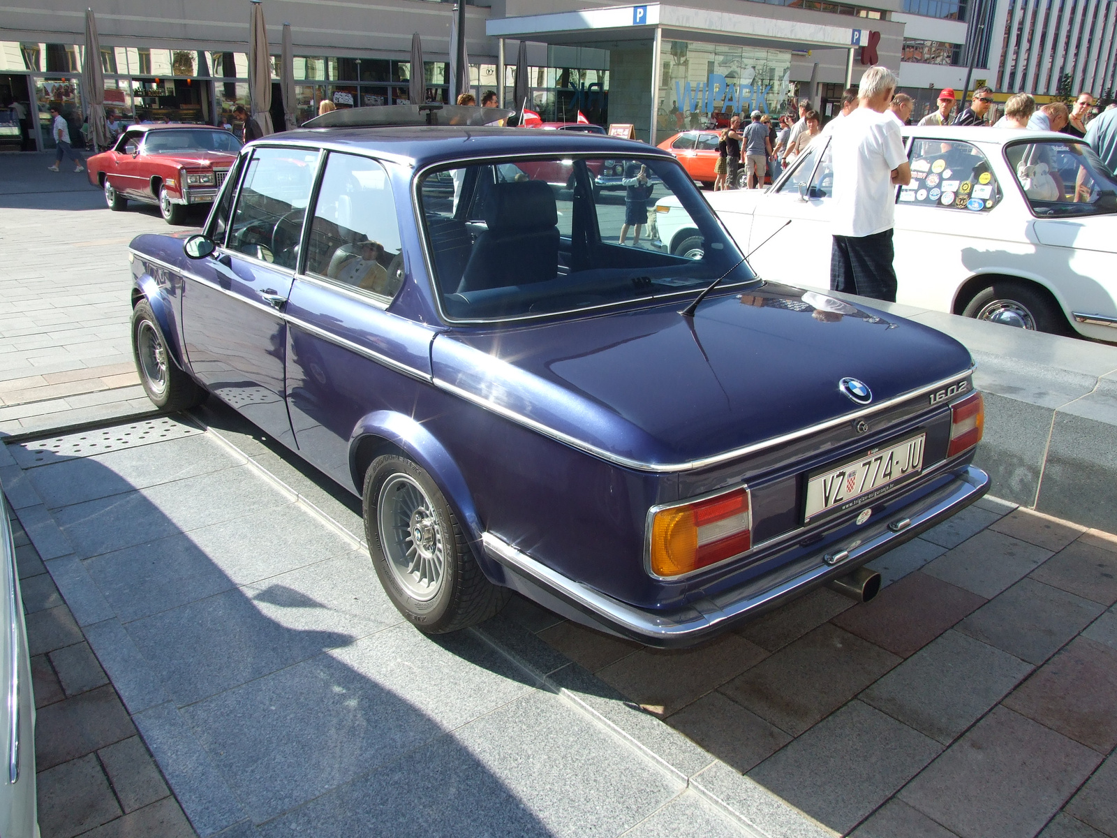 BMW 1602 b