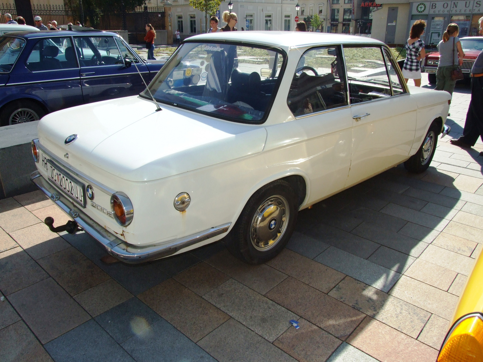 BMW 2002 c