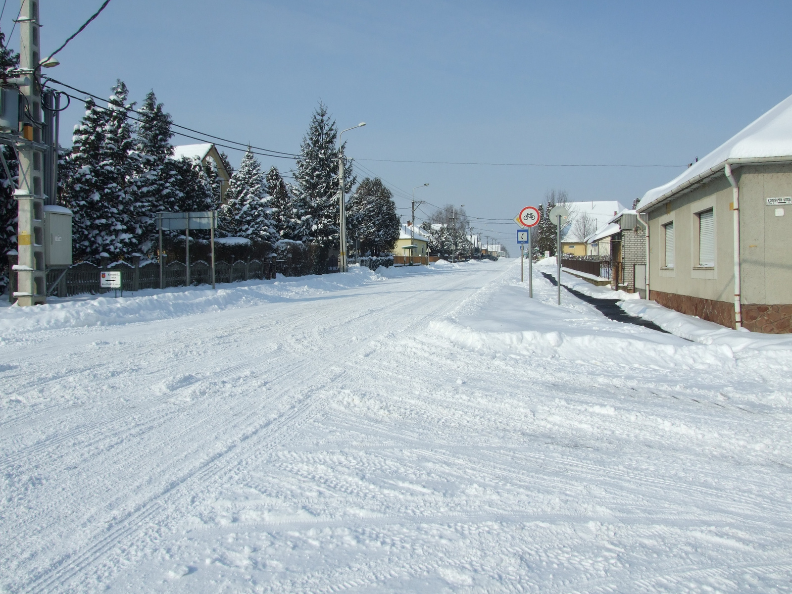 Baté, Fő utca Kaposvár felé - 2012.02.05.