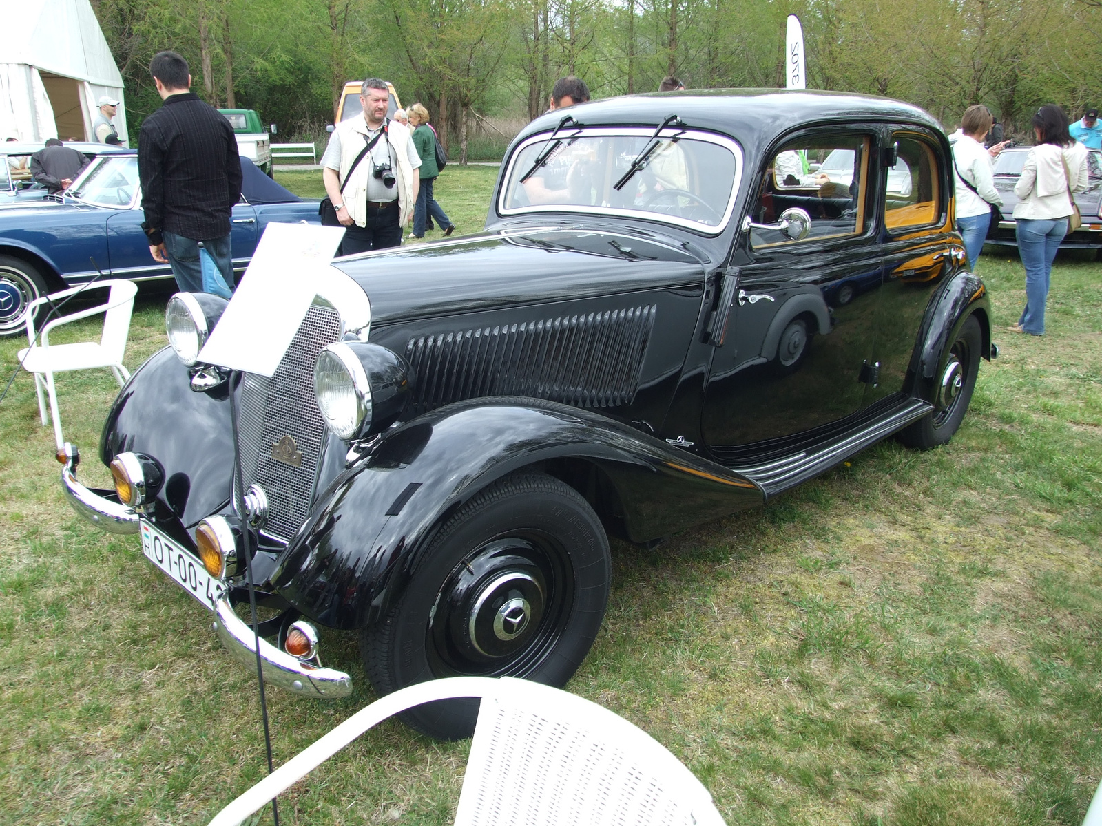 Mercedes2 b