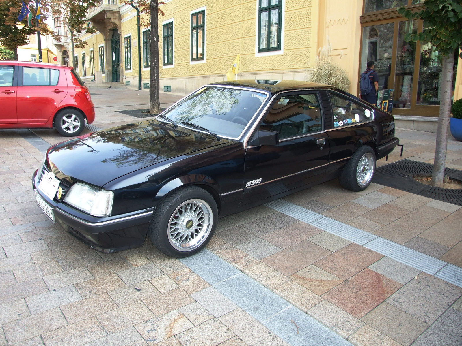Opel Monza a