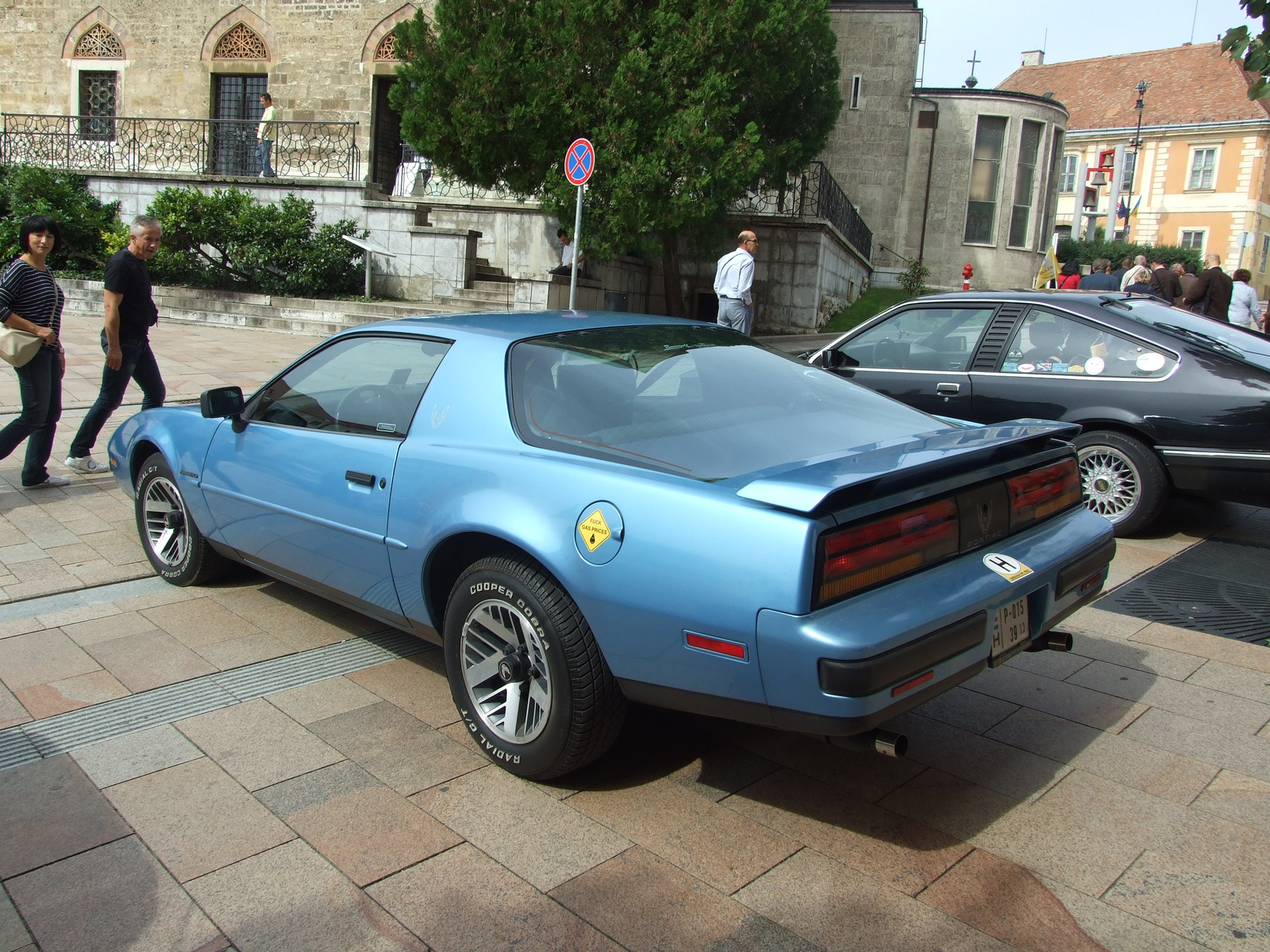 Pontiac Firebird l