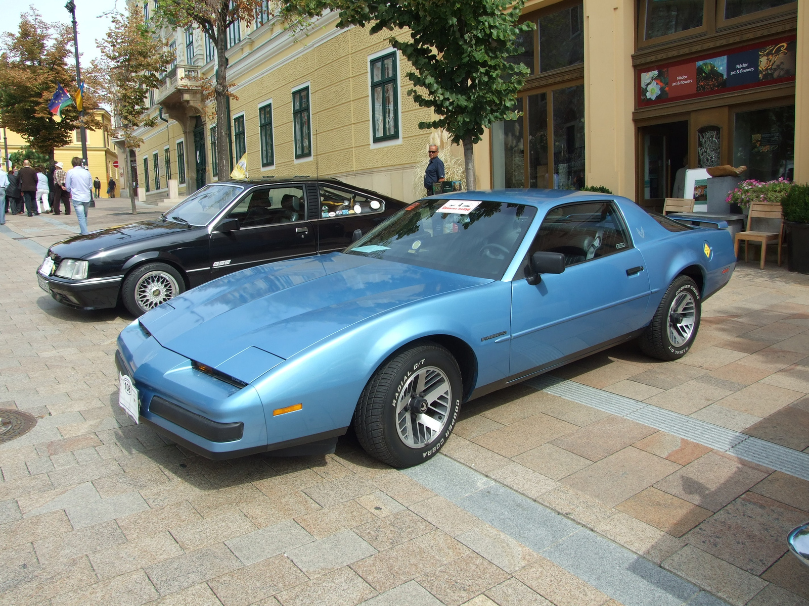 Pontiac Firebird m