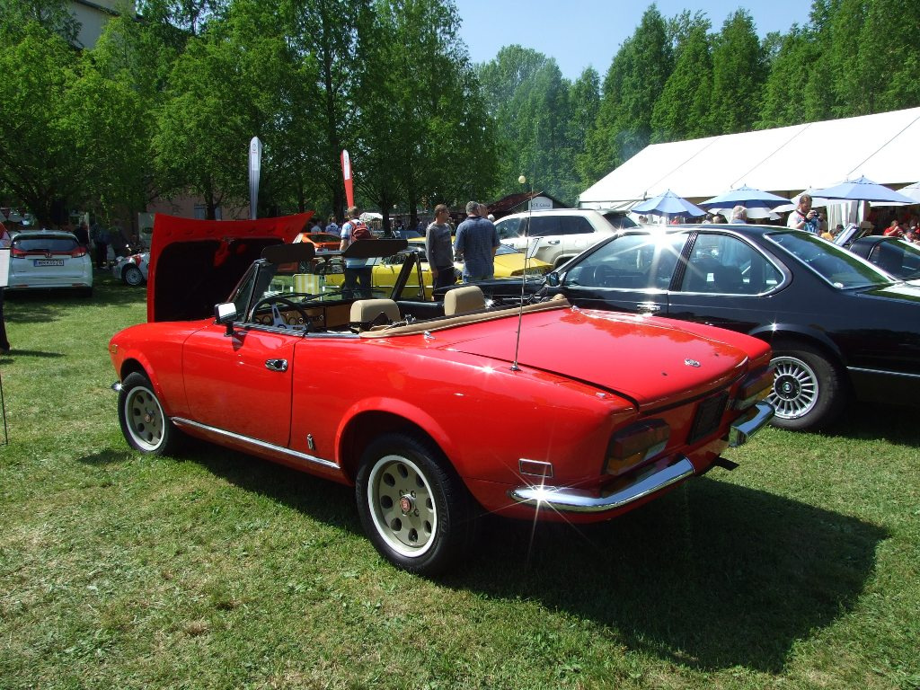 Fiat Spider j