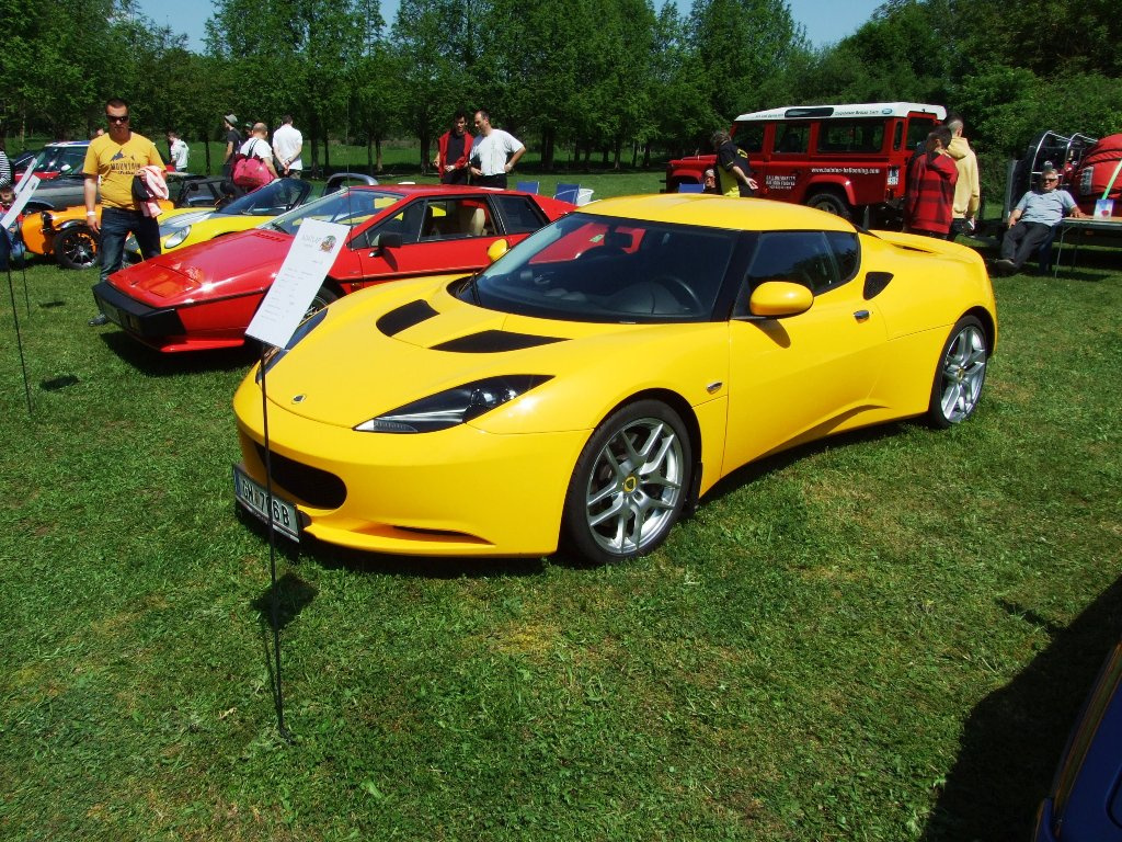 Lotus Evora b