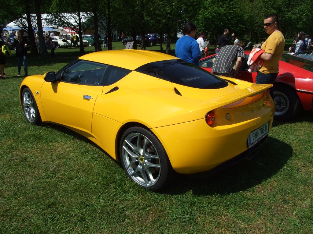 Lotus Evora c