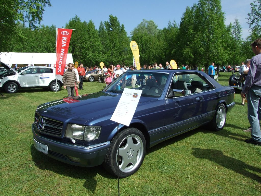 Mercedes 560SEC g