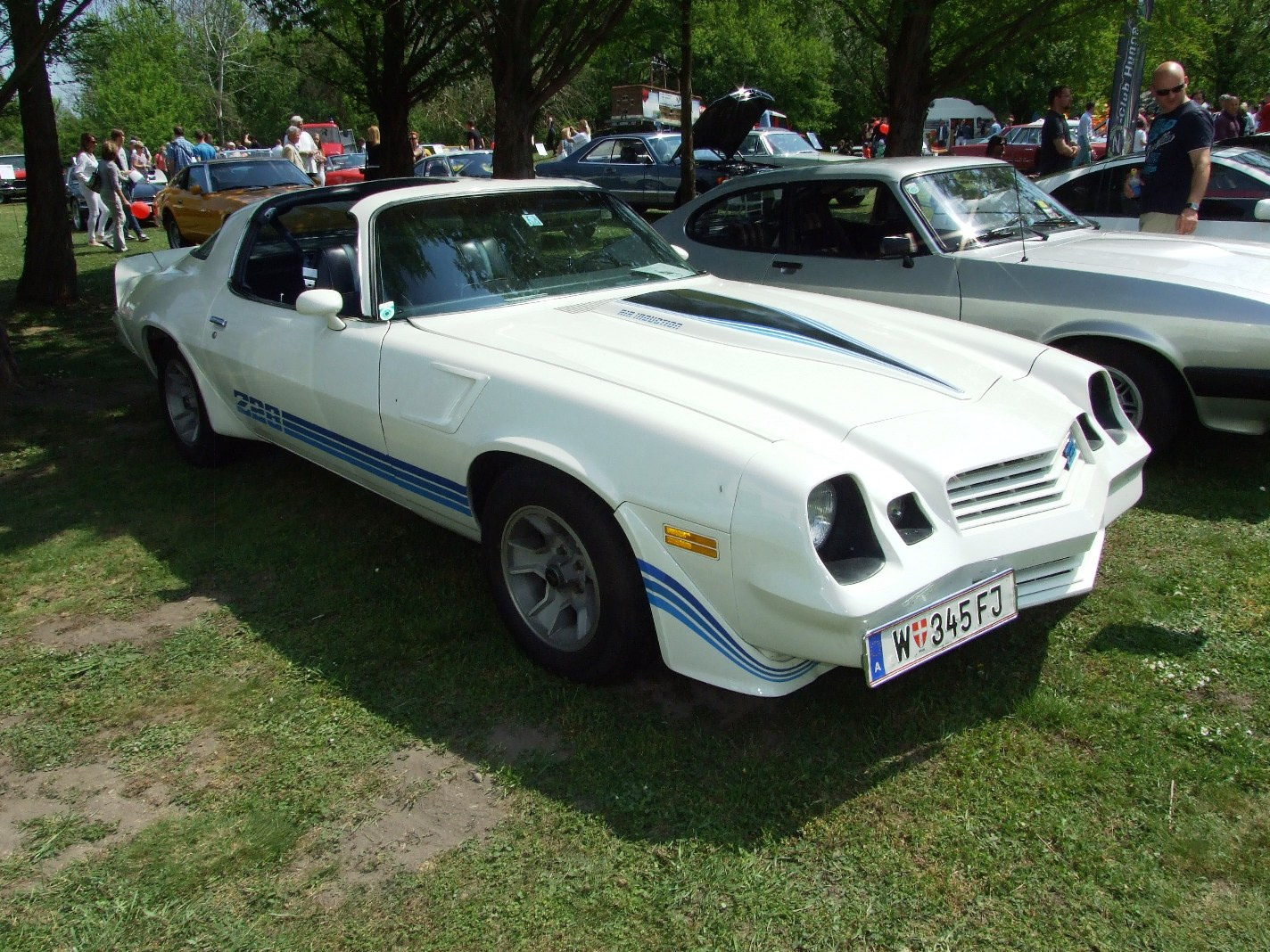 Chevrolet Camaro e