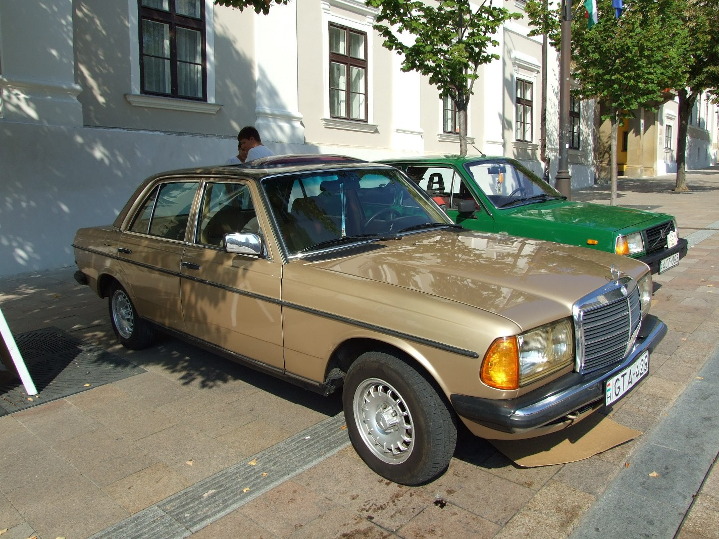 Mercedes 300D b