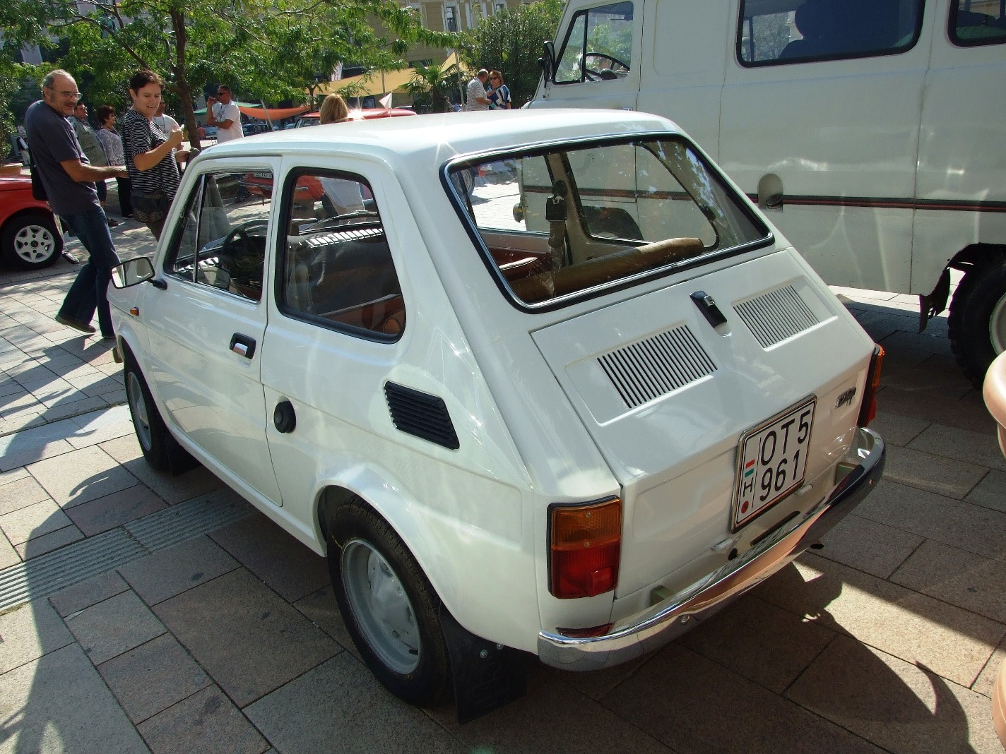 Polski Fiat 126 1b