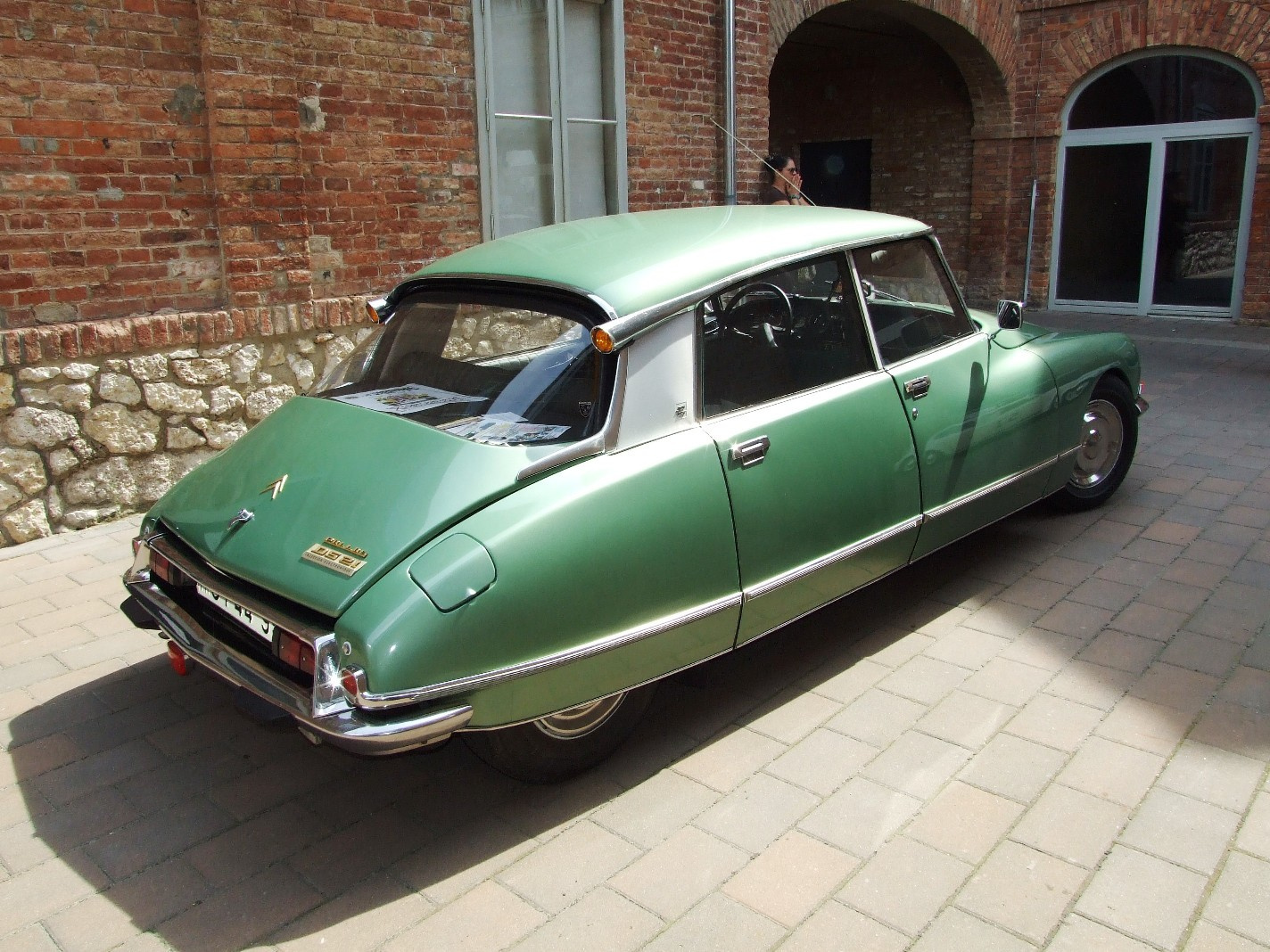 Citroen DS21 b