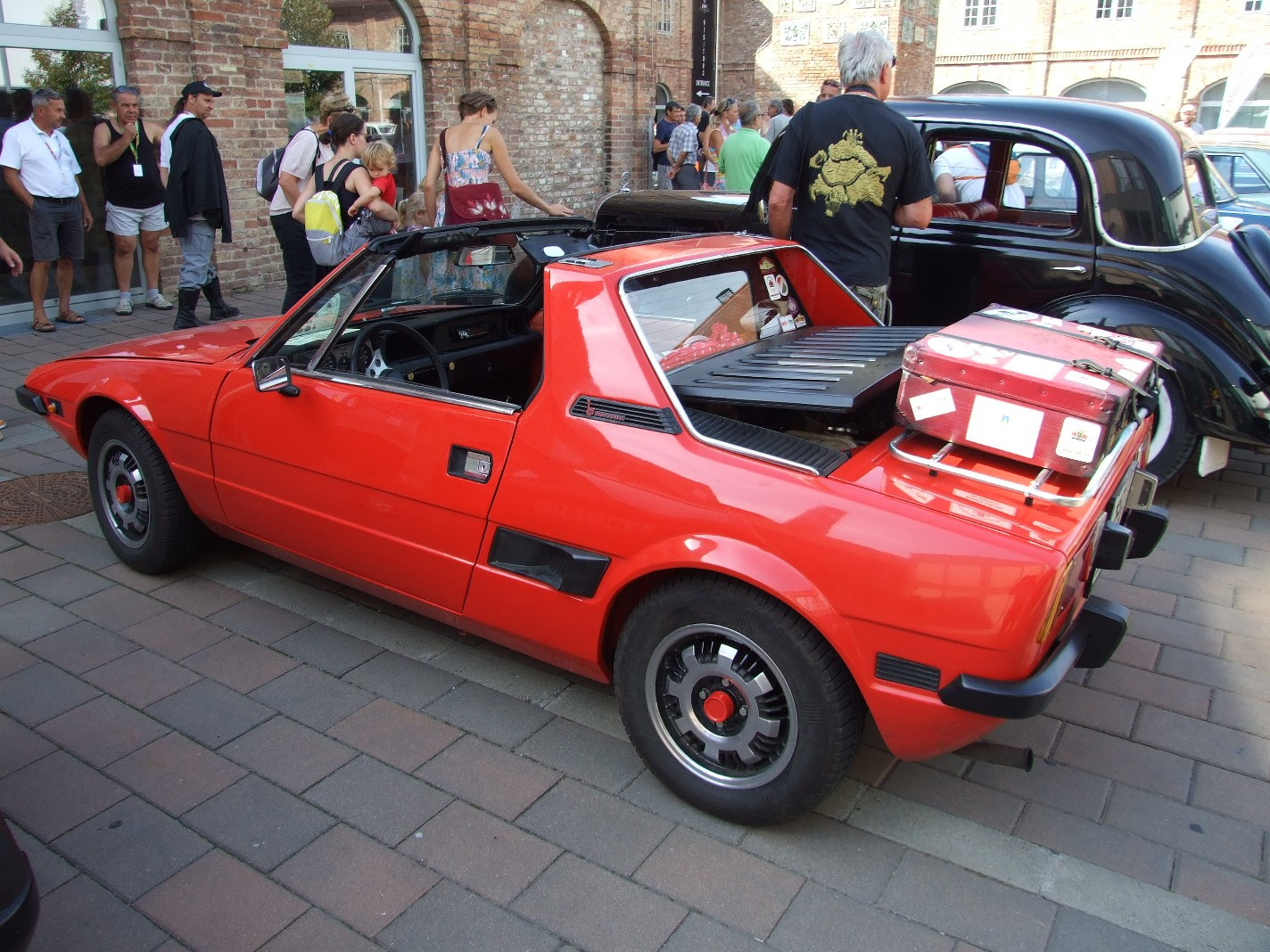 Fiat X1 9 b