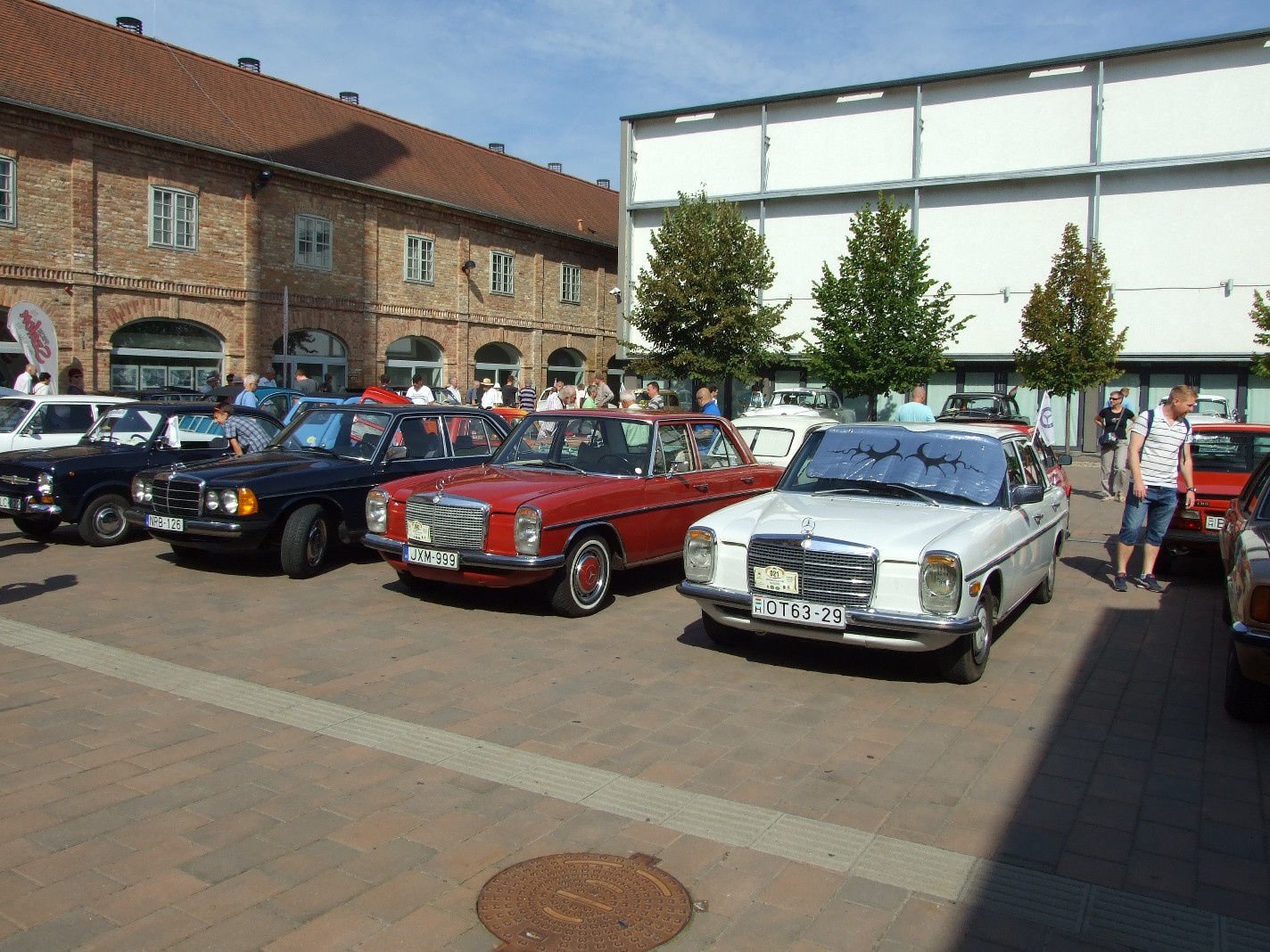 Mercedes W123 W122