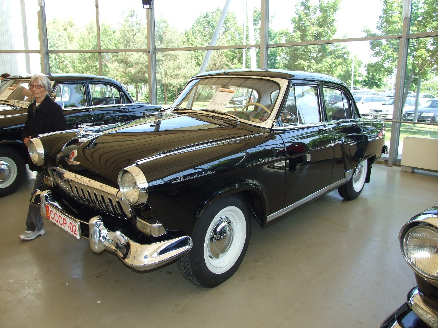 b Volga M21 c