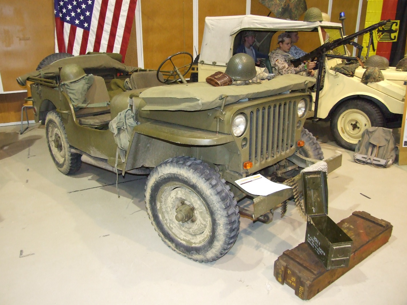 b Willys MB a