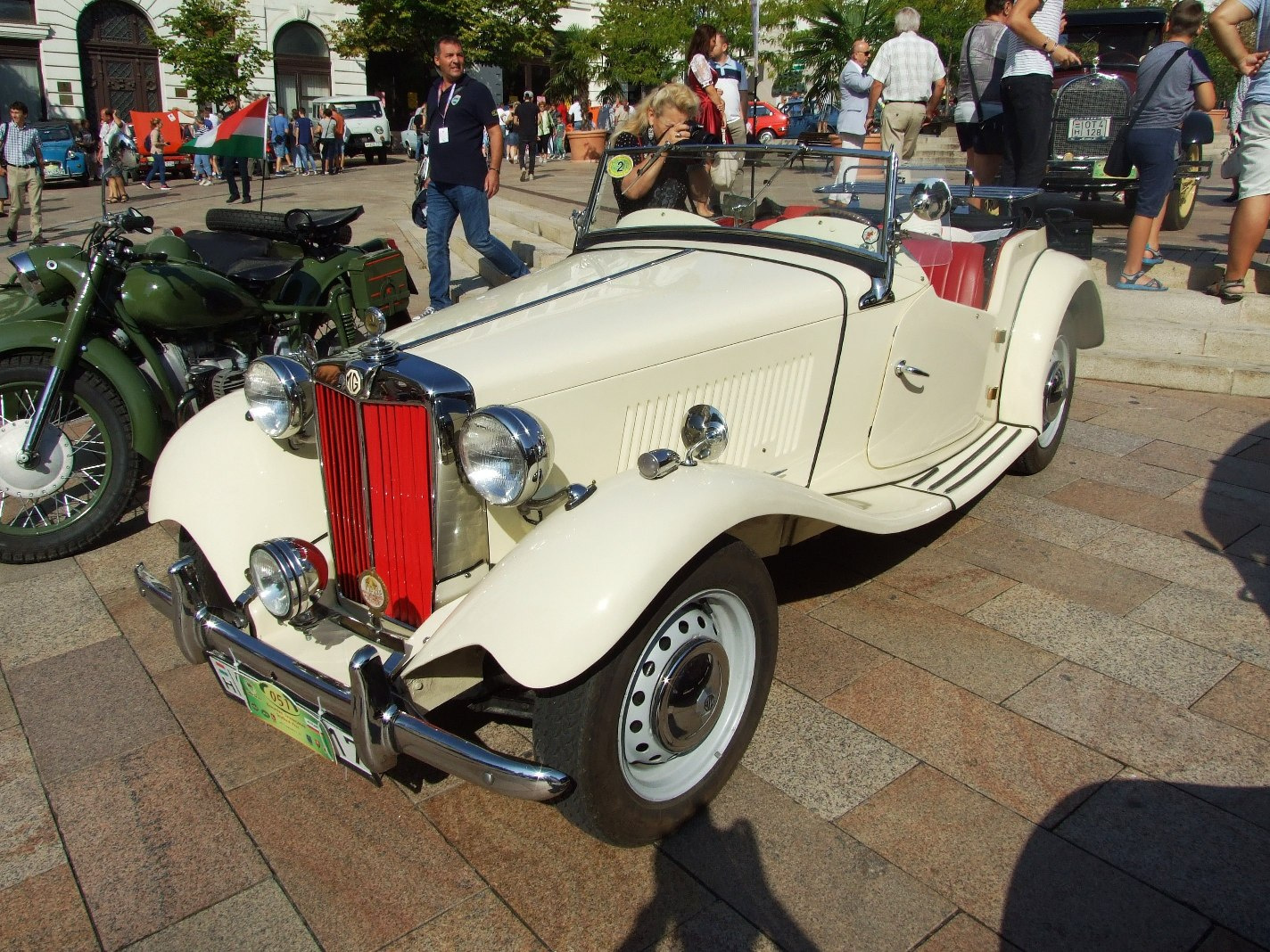 MG TD c