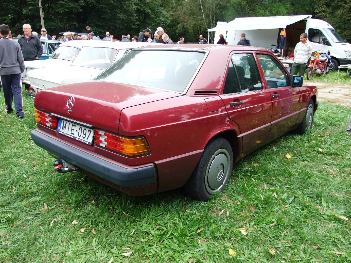 Mercedes 190 d