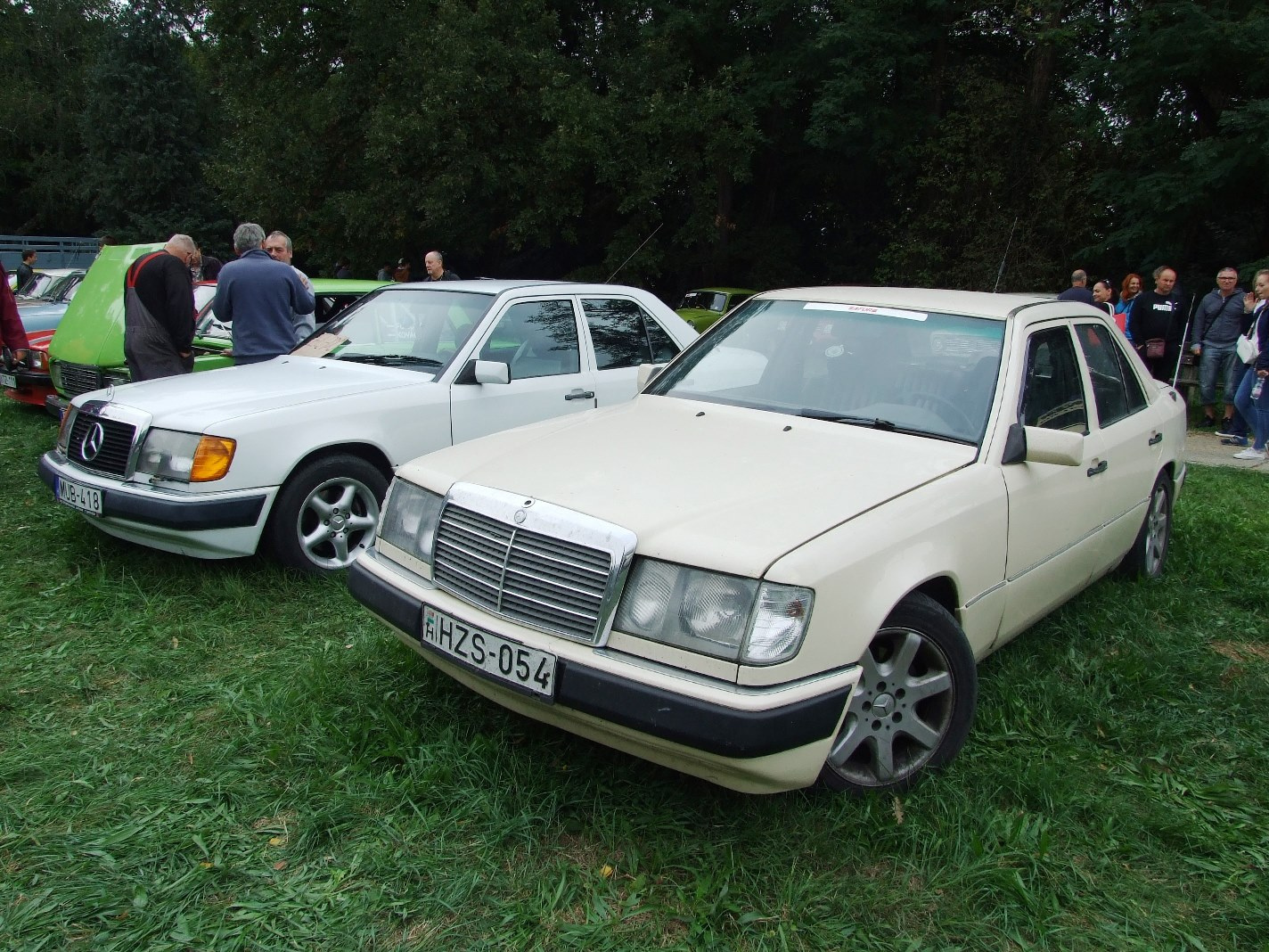 Mercedes W124