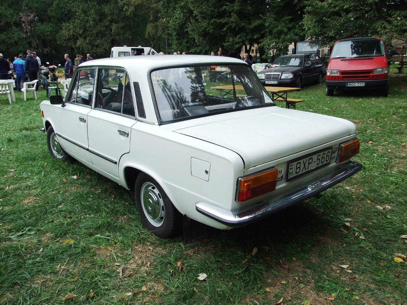 Polski Fiat 125p 3b