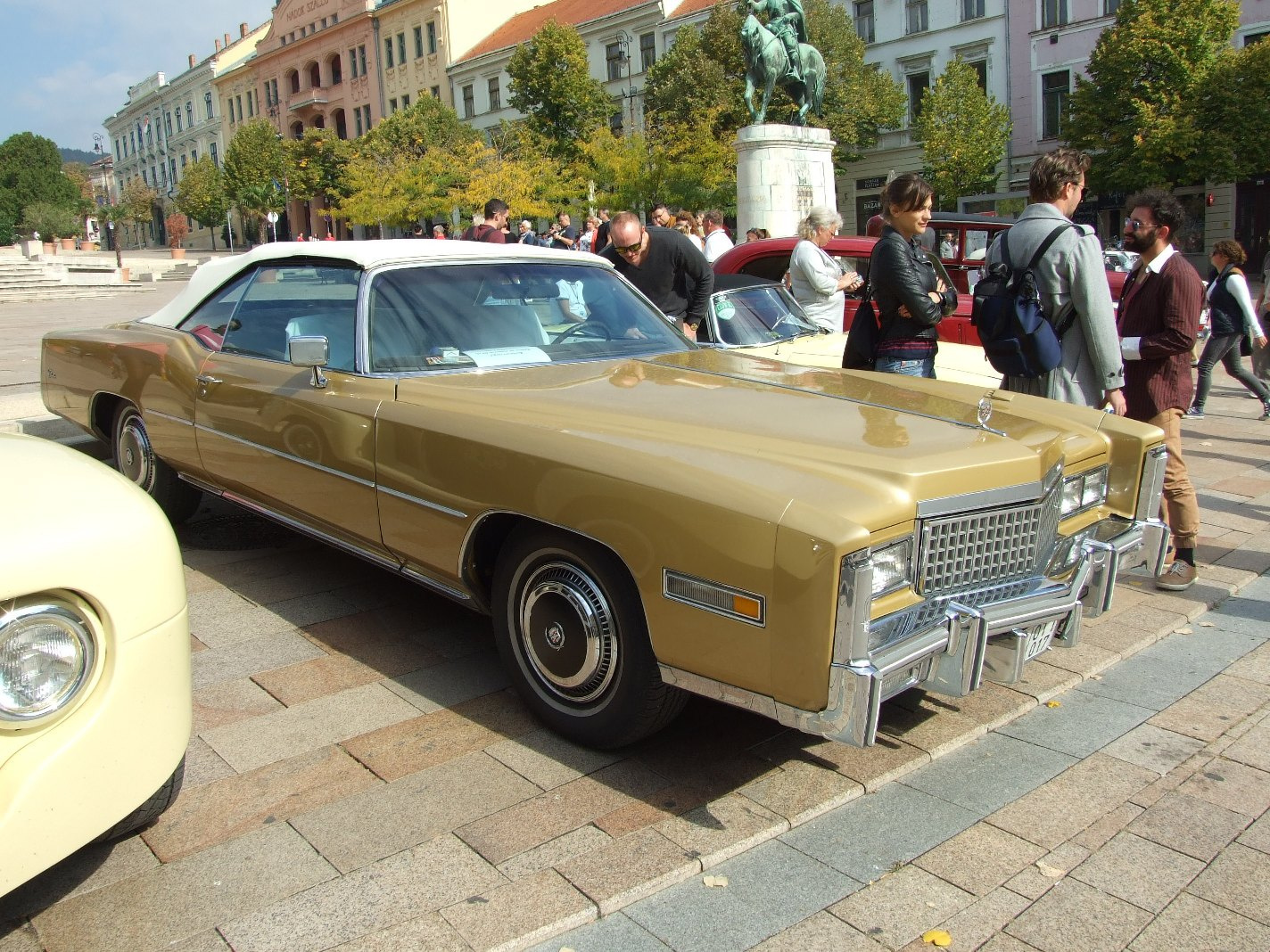 Cadillac Eldorado a