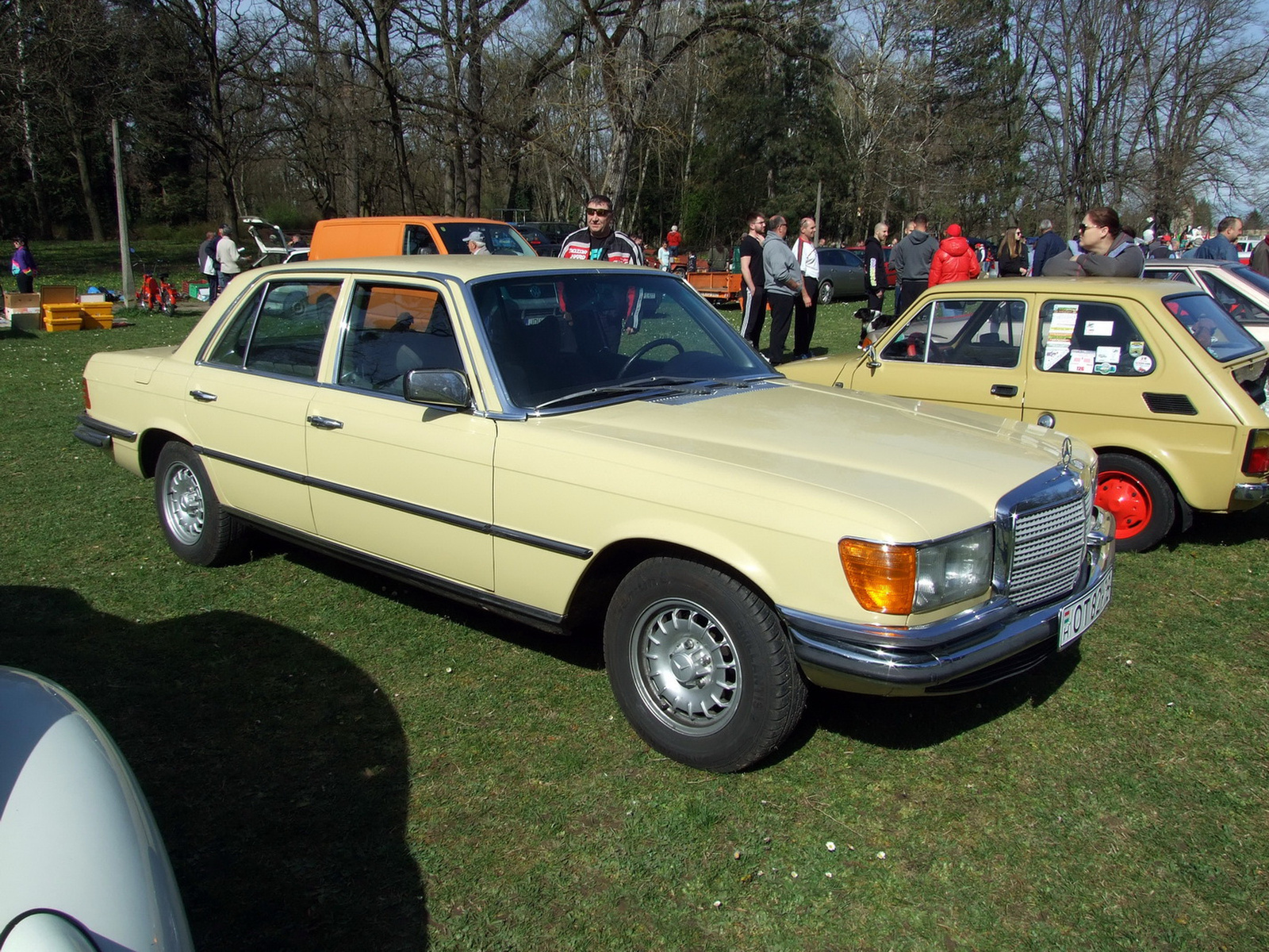 Mercedes W116 b