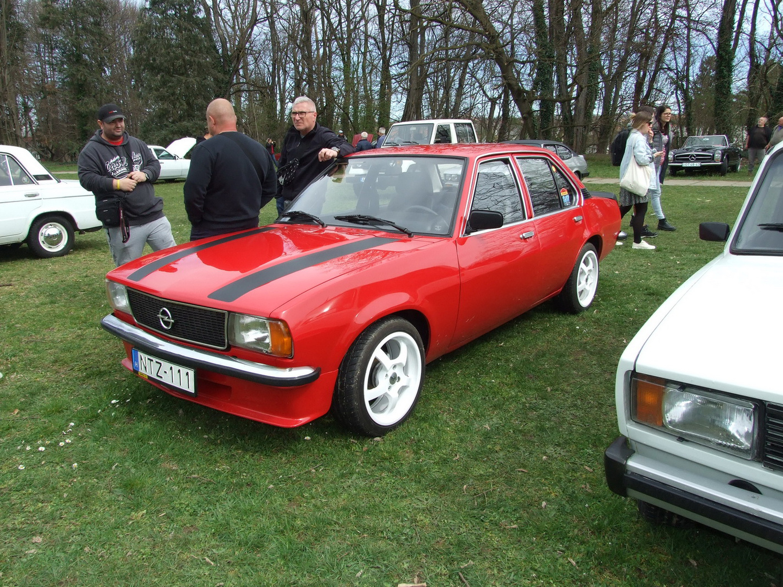 Opel Ascona a