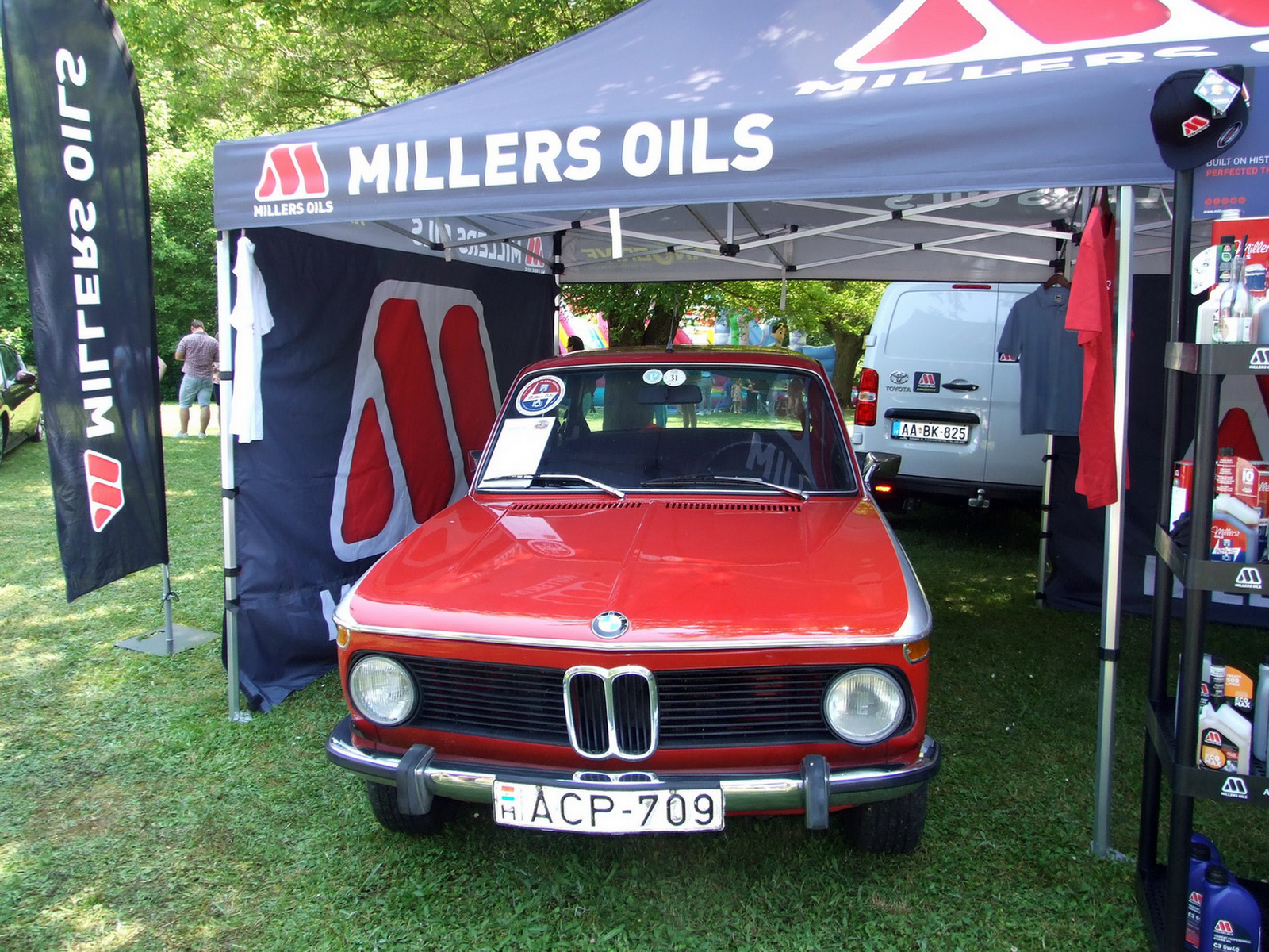 BMW 2002 a