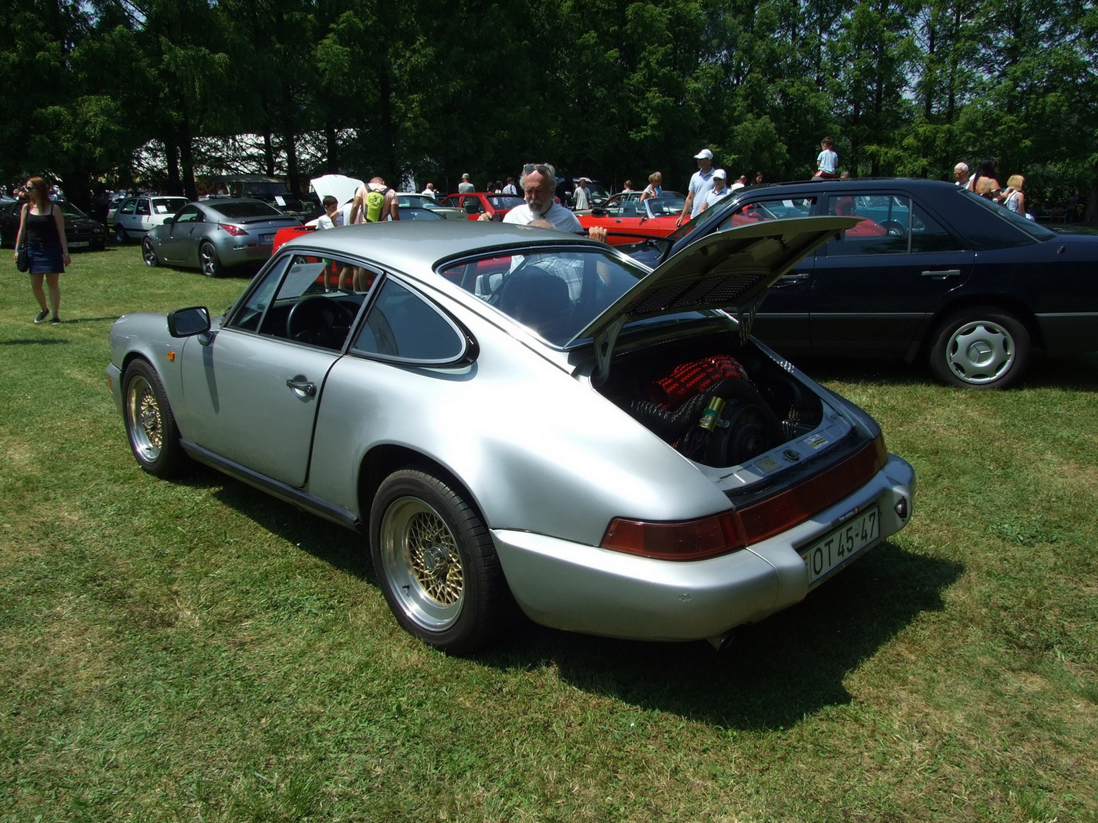 Porsche 911SC b