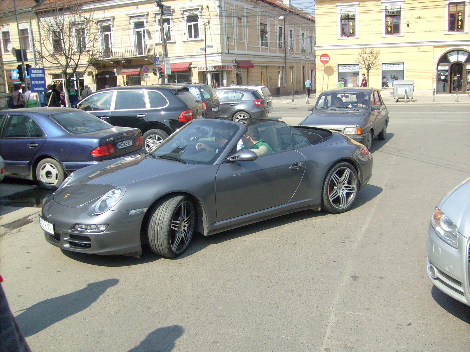 Porsche 911 Carrera 4S Cabriolet 997 & Porsche Cayenne S