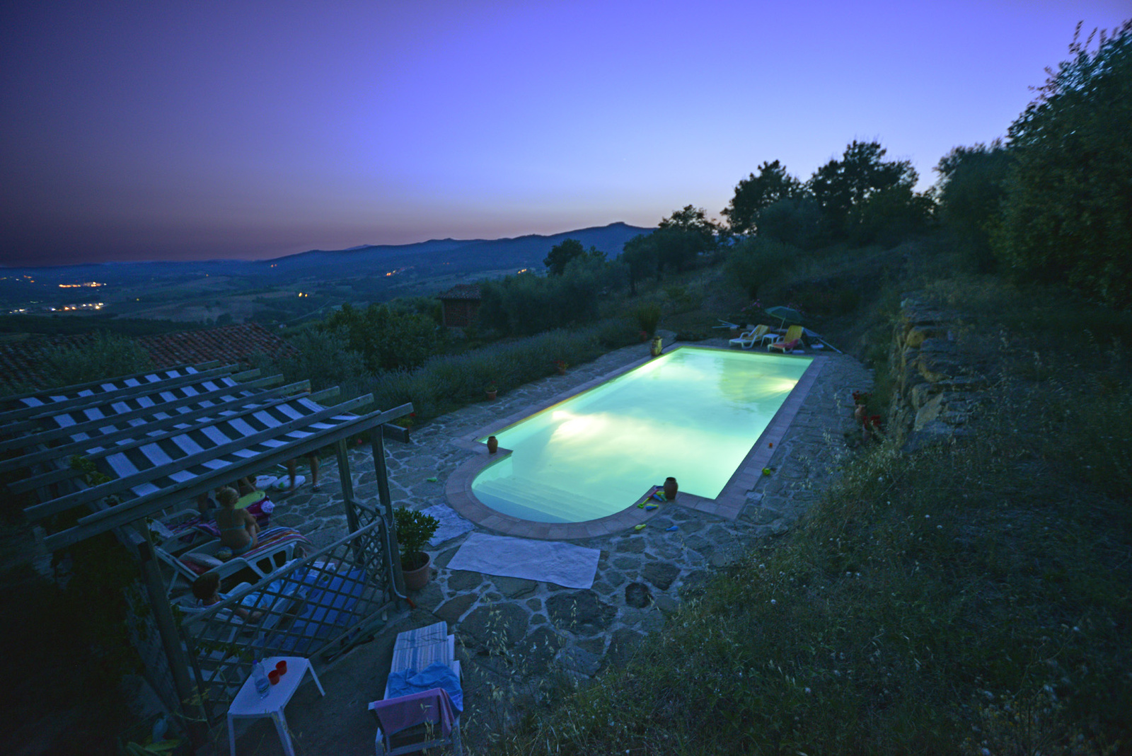 Casa Fontana night pool (2)