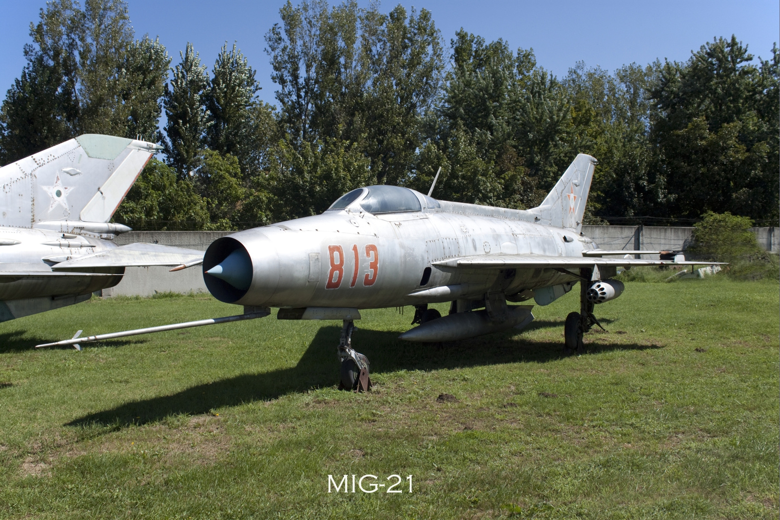 MIG 21