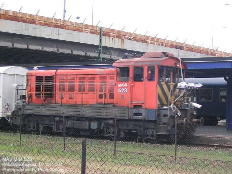 M44 523 2004aug07 Koki 01