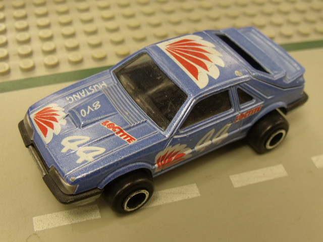 Ford Mustang SVO Majorette (3)