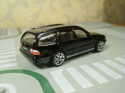 Matchbox Mercedes E430 Wagon ZBFS