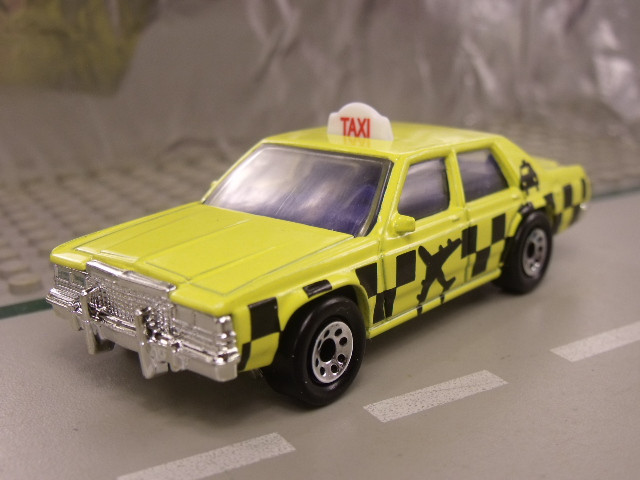 Ford LTD Airport Taxi MB (1)
