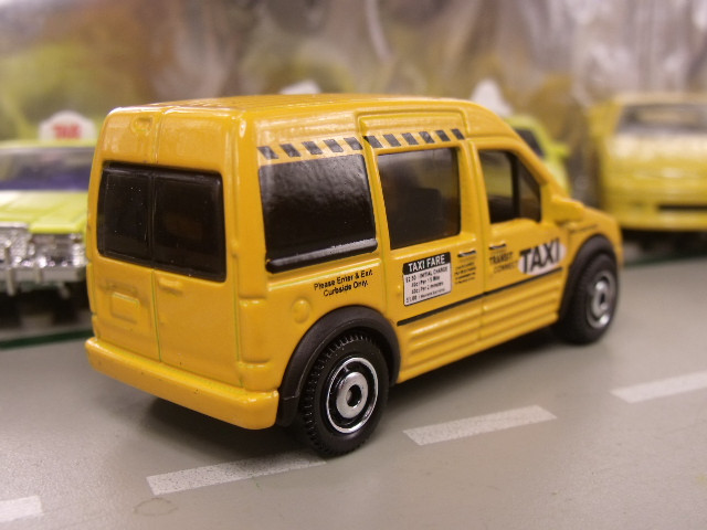 Ford Transit Connect Taxi MB sárga (1)