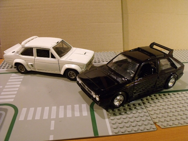 Lancia Delta S4 Bburago 1-24 (26)