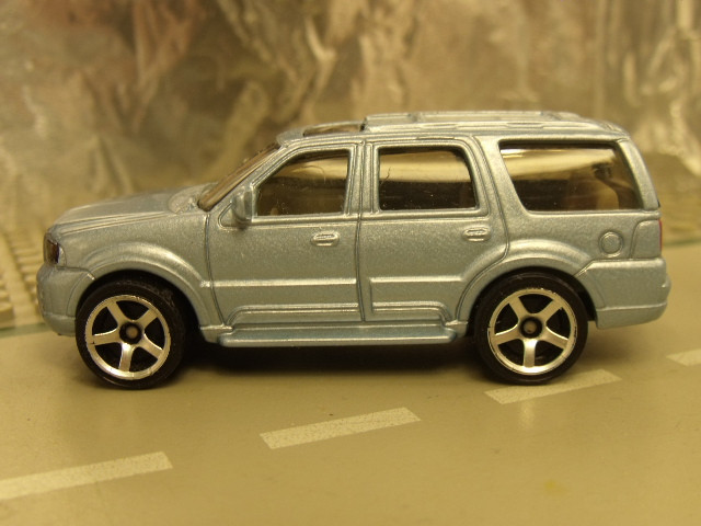 Lincoln Navigator MB (1)