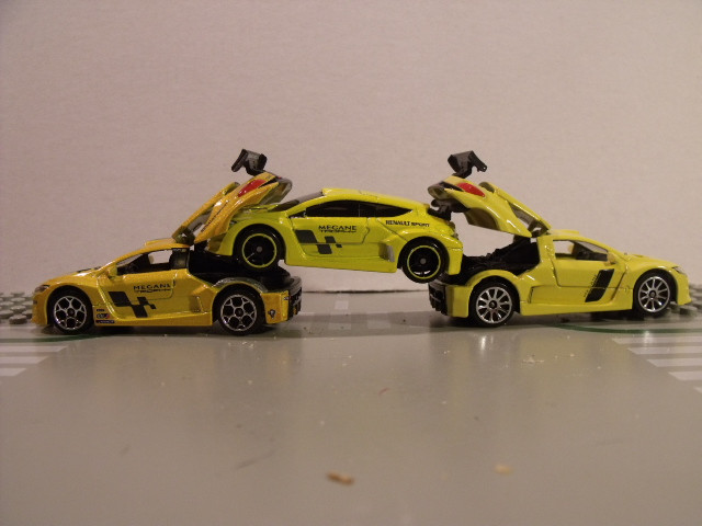 Majorette Renault Megane Trophy Sima (8)