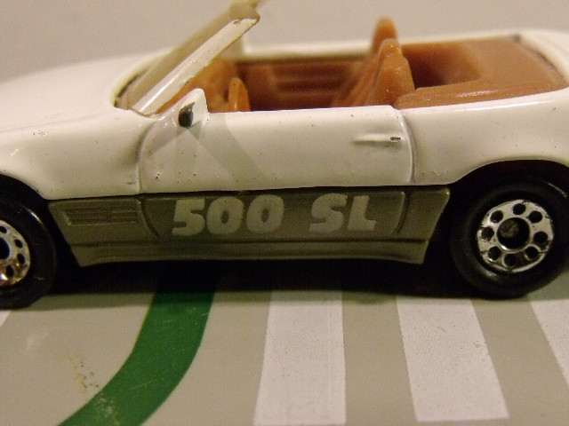 Mercedes 500SL Majorette vs Matchbox (15)