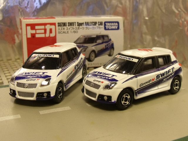 Suzuki Swift sport 2008 Tomica (14)